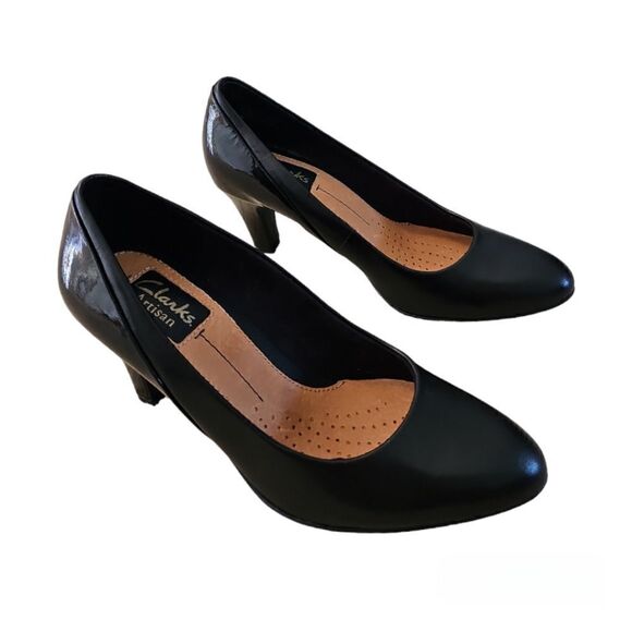 Clarks Artisan Black High Heel Patent Leather and Leather Upper Size 6 - Picture 2 of 12